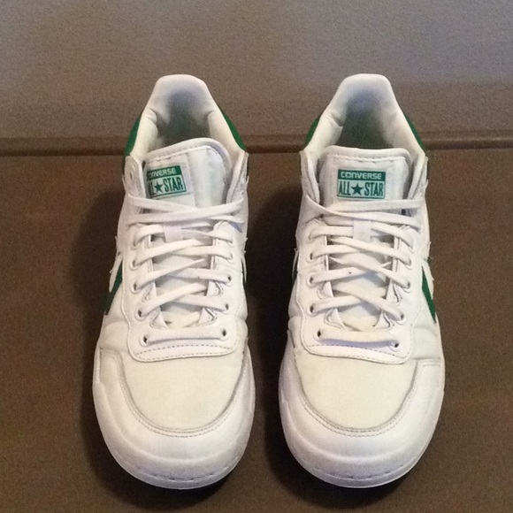 Converse Other - Excellent Condition! Men’s Sz 6 ALLSTAR Converse